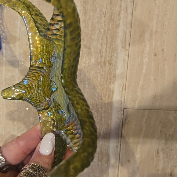 Set of Three Metallic Iridescent Glass Star Fish Accent Pieces - Picture 9 of 9